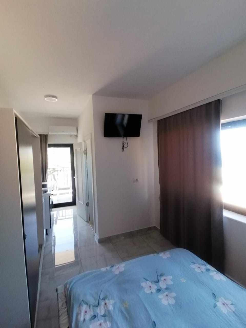 Davids Apartments Sarande Ngoại thất bức ảnh