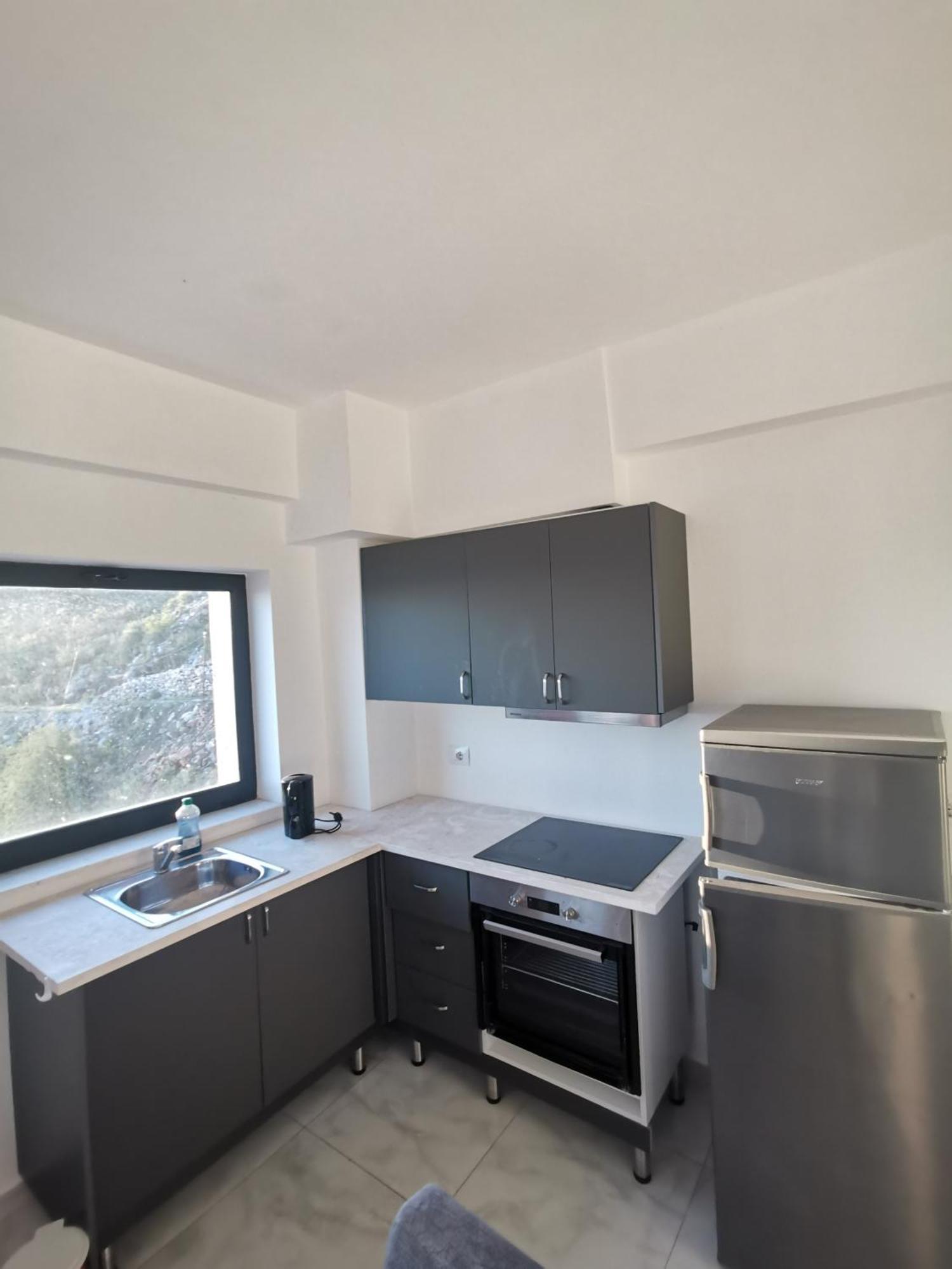 Davids Apartments Sarande Ngoại thất bức ảnh
